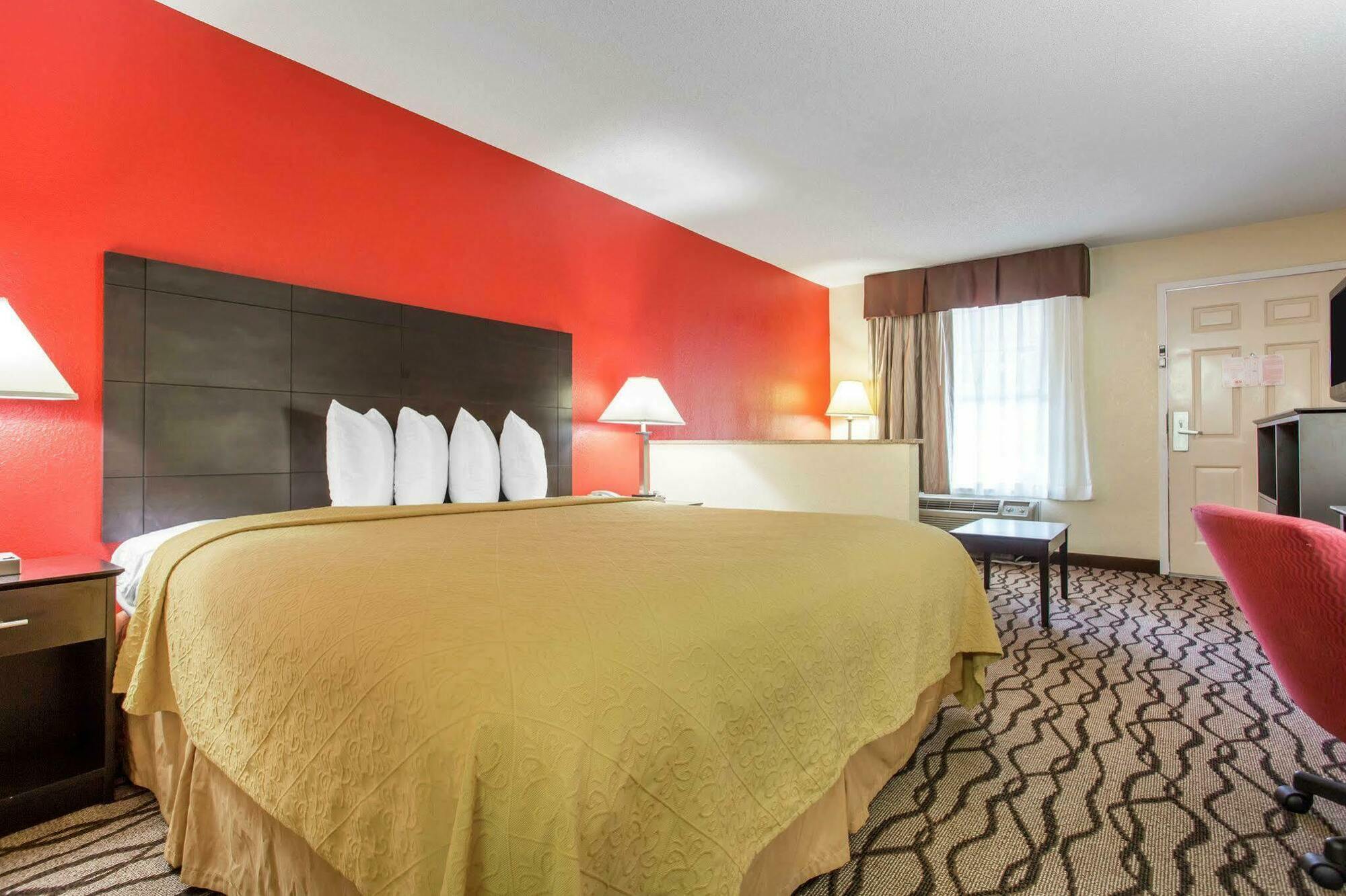 Quality Inn & Suites Lexington Exteriör bild
